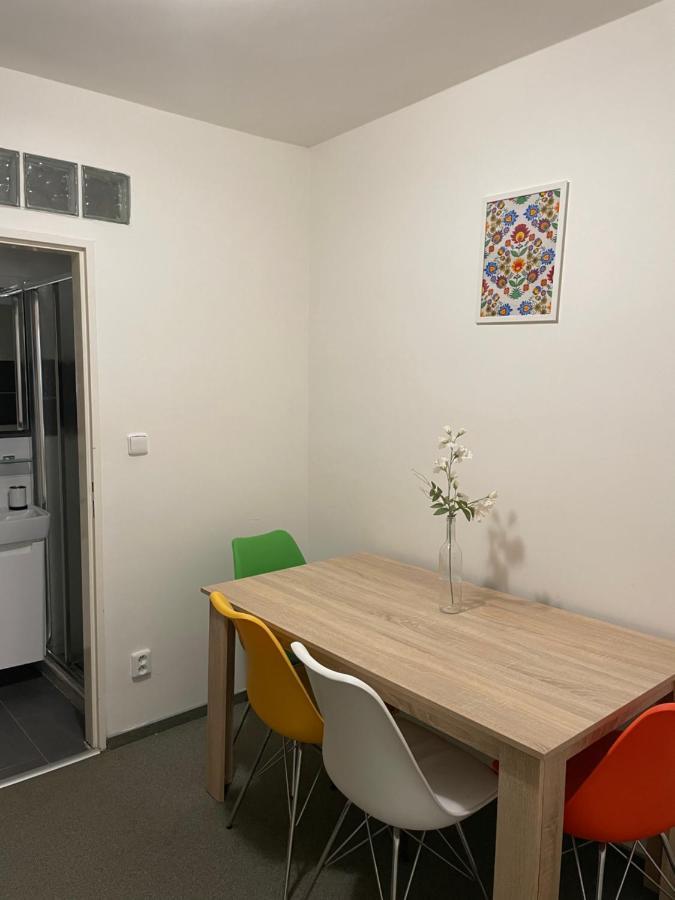 Mikulov Inn - Apartments Slunce Экстерьер фото