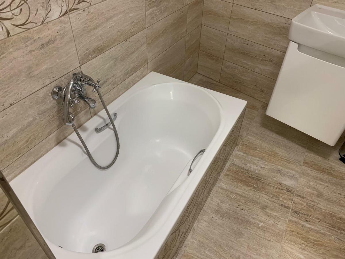 Mikulov Inn - Apartments Slunce Экстерьер фото